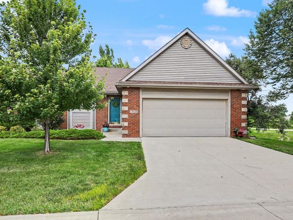 1028 NW Irvinedale Drive , Ankeny, IA 50023