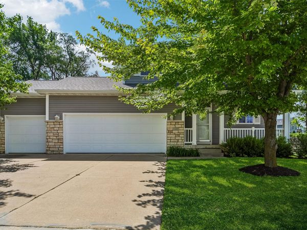 5405 Jordan Boulevard , Pleasant Hill, IA 50327