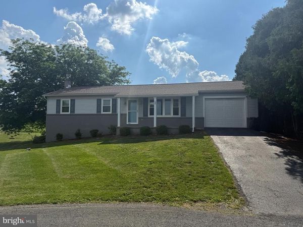 140 MOUNTAIN VIEW ROAD , ELIZABETHVILLE, PA 17023