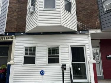 250 N PEACH STREET, PHILADELPHIA, PA 19139