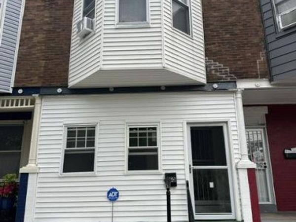 250 N PEACH STREET , PHILADELPHIA, PA 19139