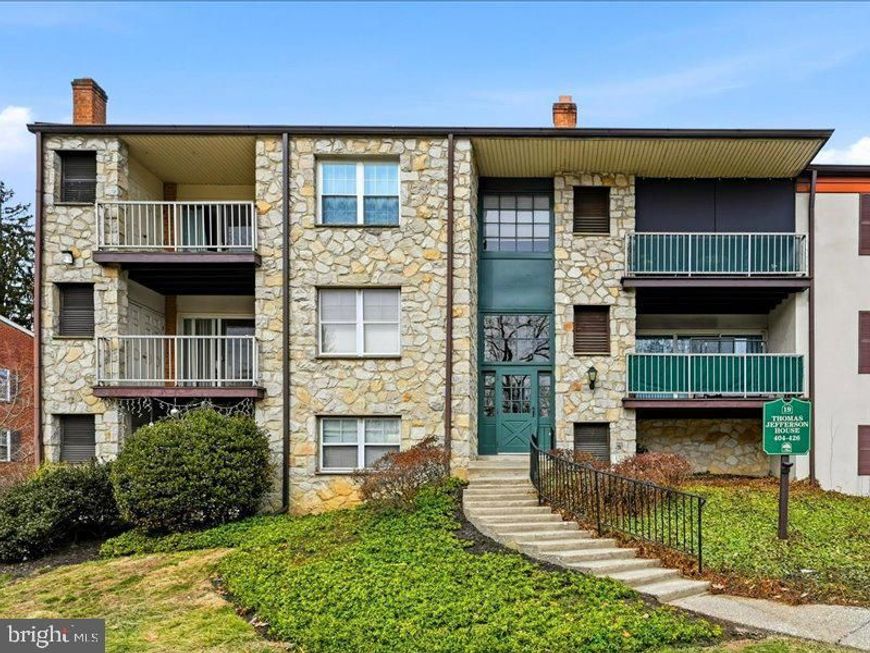 421 Drummers Lane, Unit 421, Wayne, PA 19087 Main Photo