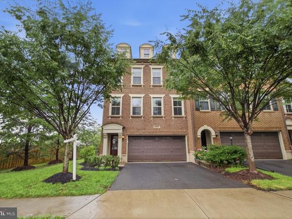 42567 DREAMWEAVER DRIVE, BRAMBLETON, VA 20148
