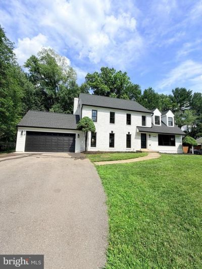 16605 CAVALRY DRIVE , ROCKVILLE, MD 20853
