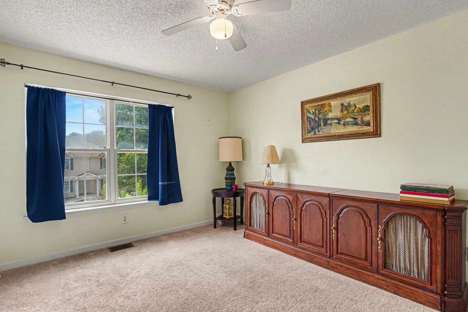 505 Beach Walk Pl. Photo 17