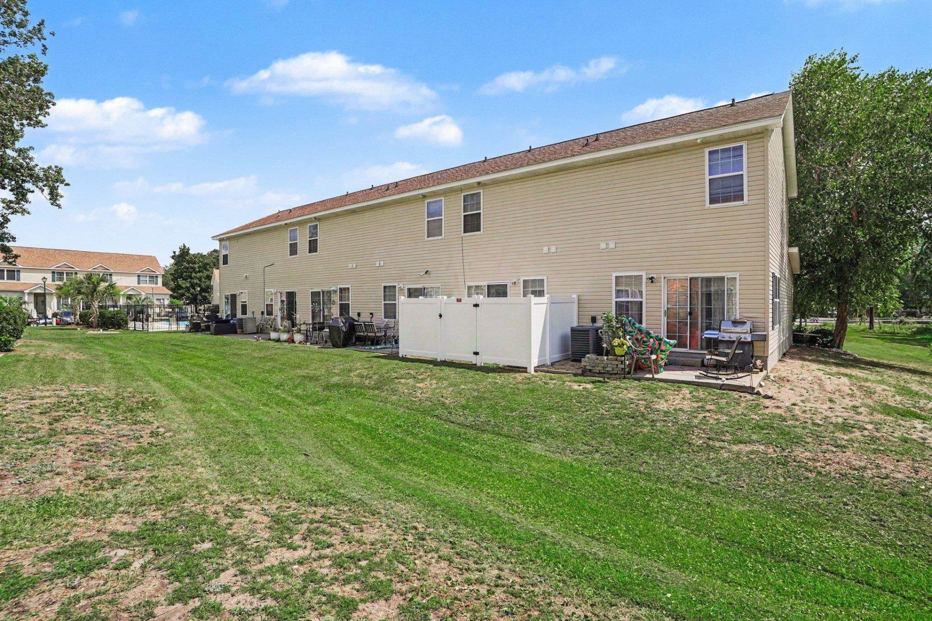 505 Beach Walk Pl. Photo 25