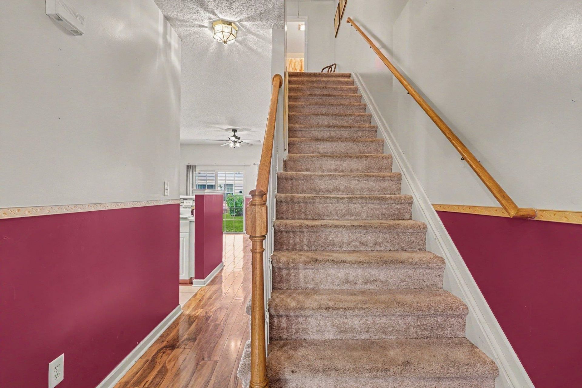 505 Beach Walk Pl. Photo 4