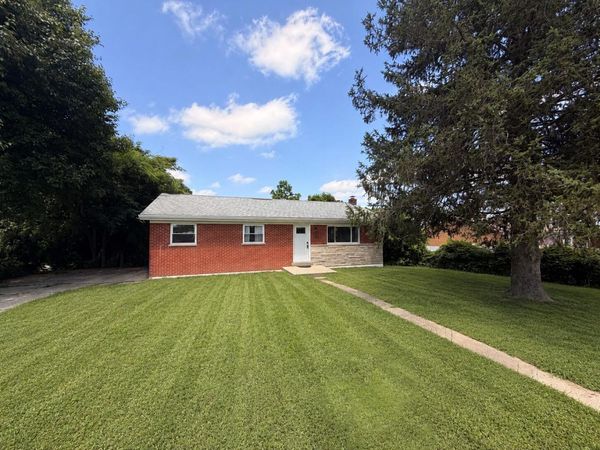 210 Cottonwood Drive, Dry Ridge, KY 41035