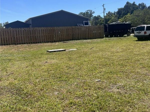 5754 SE Green Ln , Stuart, FL 34997