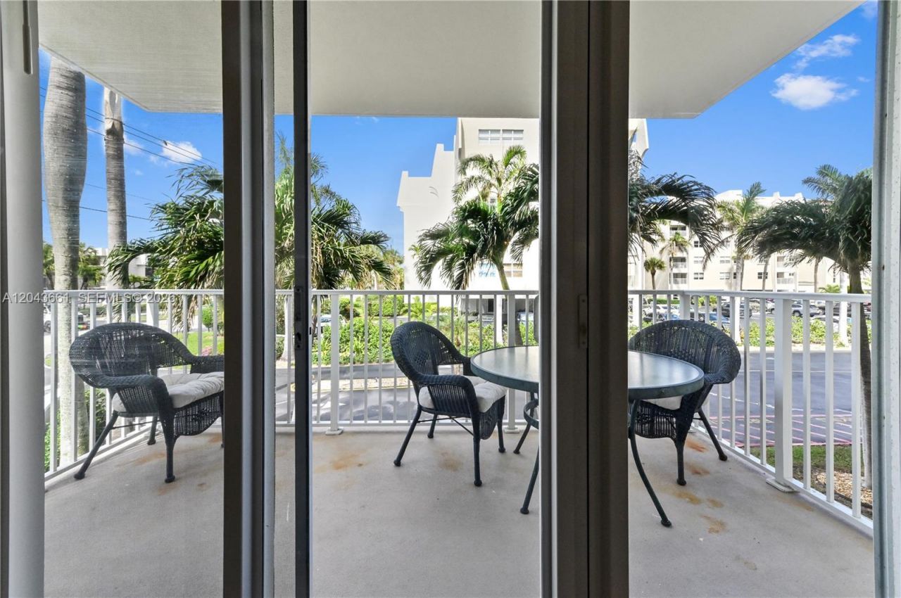 3540 S Ocean Blvd , Unit 212, South Palm Beach, FL 33480 Photo