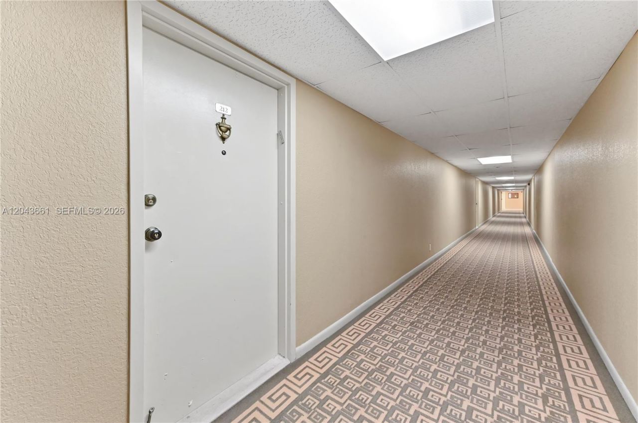 3540 S Ocean Blvd , Unit 212, South Palm Beach, FL 33480 Photo