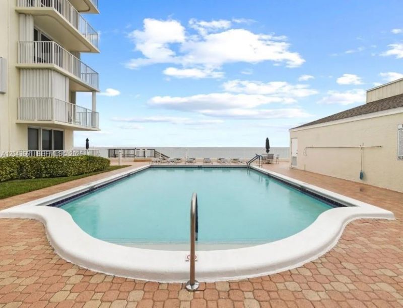 3540 S Ocean Blvd , Unit 212, South Palm Beach, FL 33480 Photo