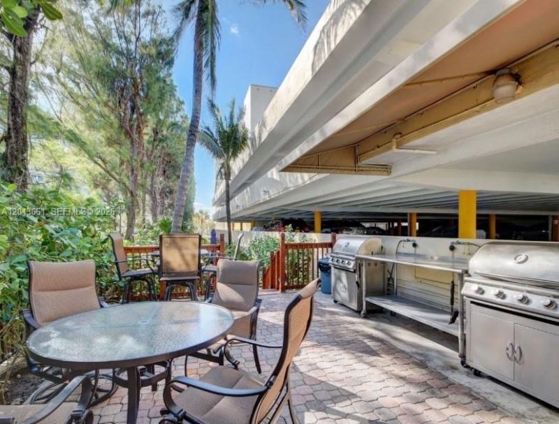 3540 S Ocean Blvd , Unit 212, South Palm Beach, FL 33480 Photo
