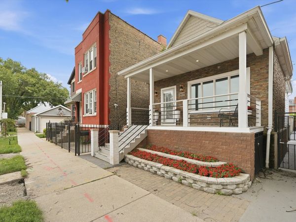 3619 S Parnell Avenue , Chicago, IL 60609
