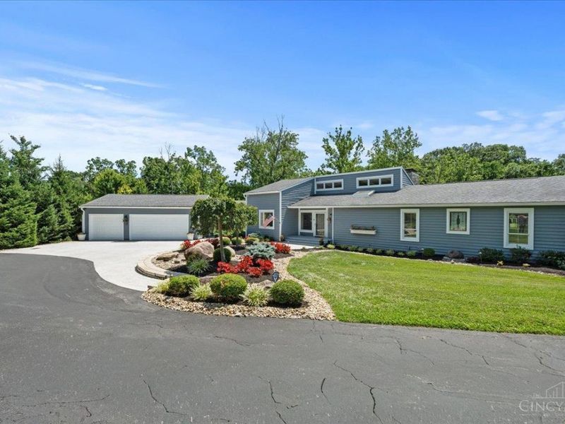 2558 Western Row Road, Deerfield Twp., OH 45039 Photo 2