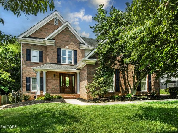 831 Garrison Ridge Blvd, Knoxville, TN 37922