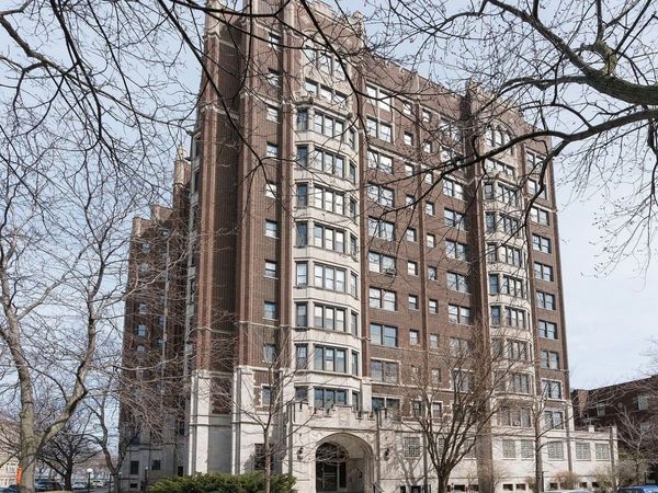 6901 S Oglesby Avenue, Unit 5A, Chicago, IL 60649