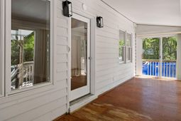 2250 Myrtle Avenue photo 4