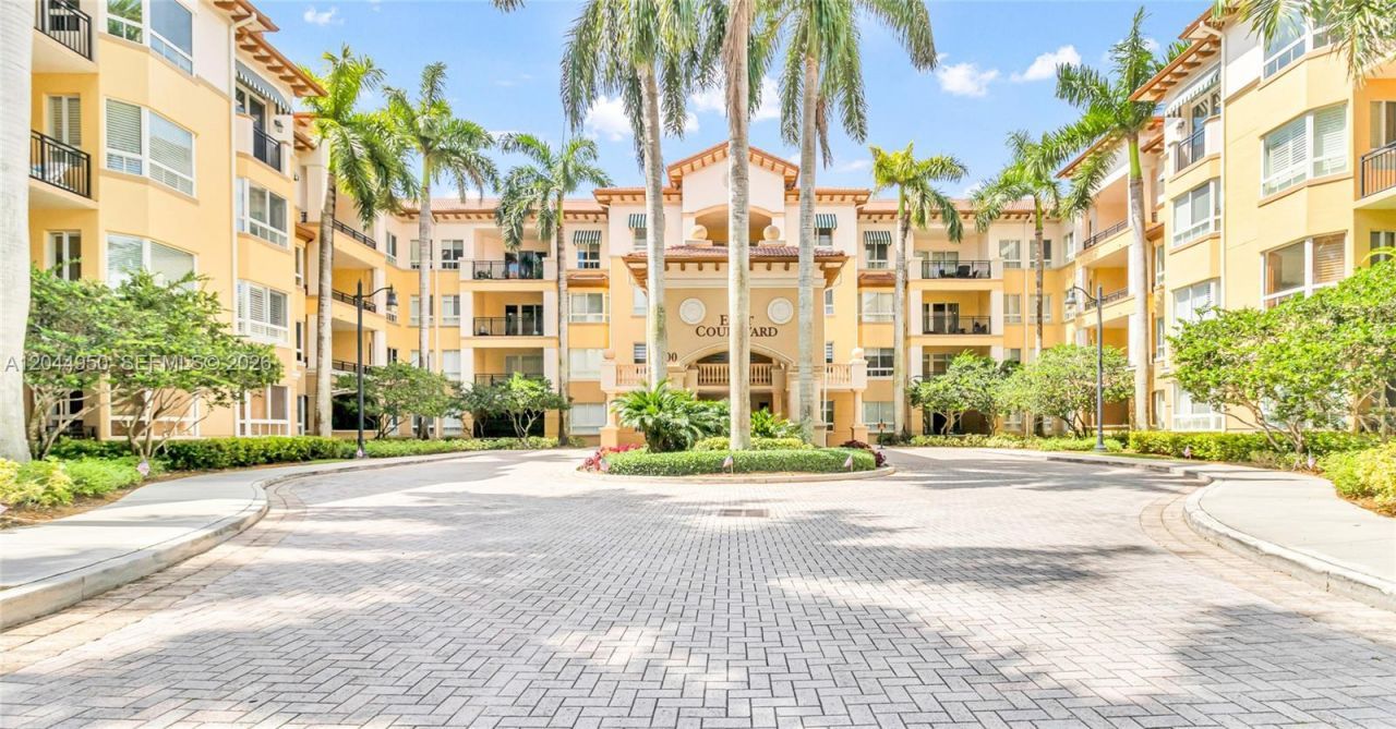 16100 Emerald Estates Dr, Unit 298, Weston, FL 33331 Photo