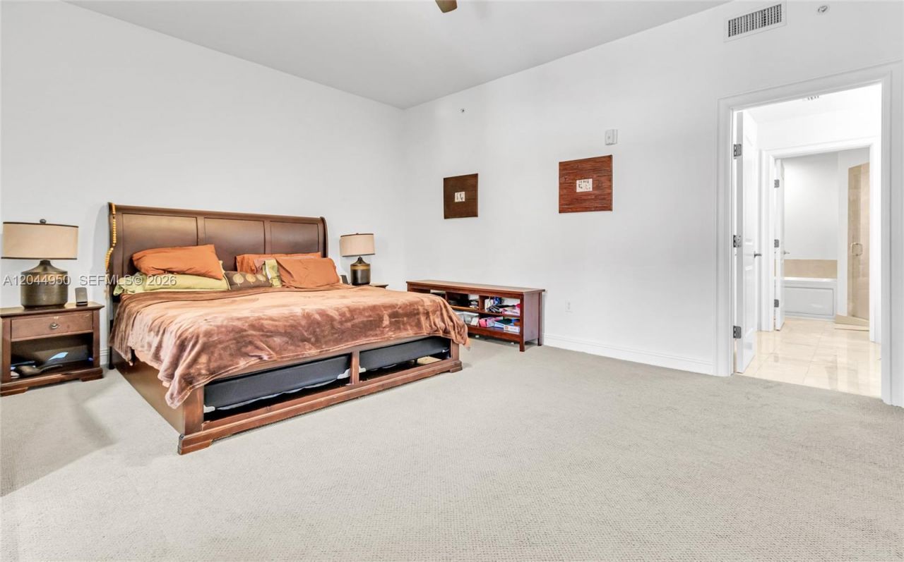 16100 Emerald Estates Dr, Unit 298, Weston, FL 33331 Photo