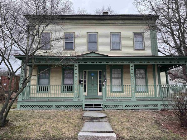 28 Brook Street, Brattleboro, VT 05301