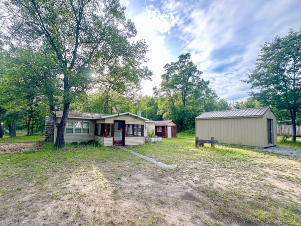 15628 Mio Drive, Hillman, MI 49746