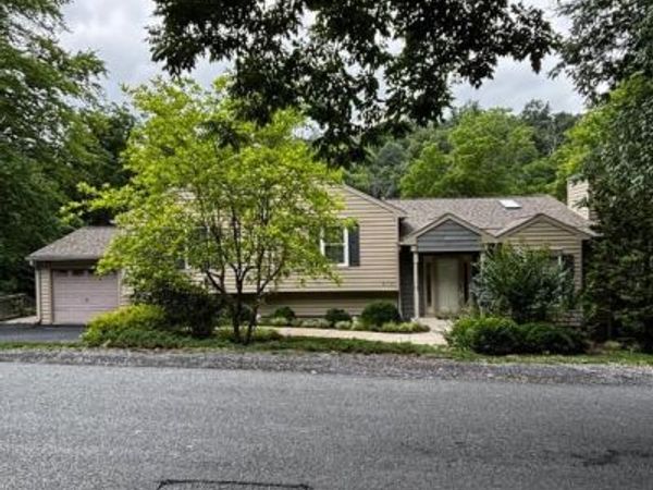 6720 W LAKERIDGE ROAD , NEW MARKET, MD 21774