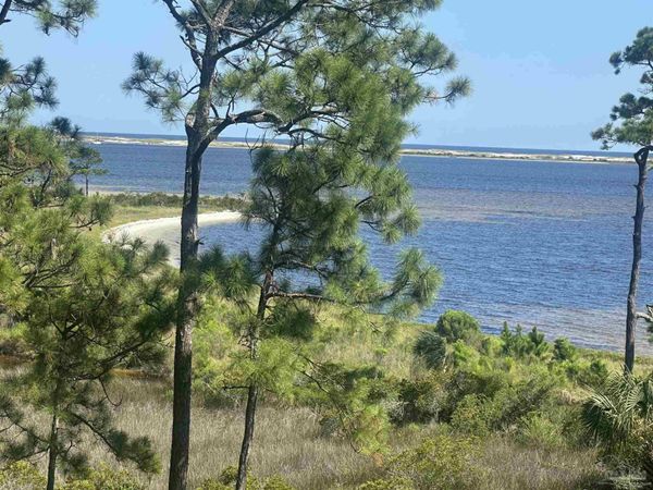 4060 Indigo Dr, Unit 311, Pensacola, FL 32507