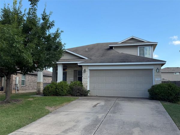 904 Gentry DR, Leander, TX 78641