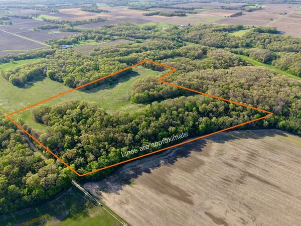 000 3175 East Avenue, Cowden, IL 62422