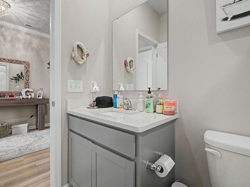4010 Chakeres Avenue , Springfield, OH 45505 Photo 30