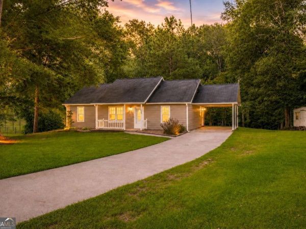 589 Linda Lane, Powder Springs, GA 30127