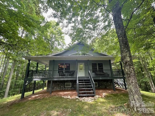 700 Norton Fork Road, Hot Springs, NC 28743