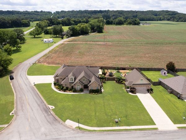 11 Tower Street, Trinity, AL 35673