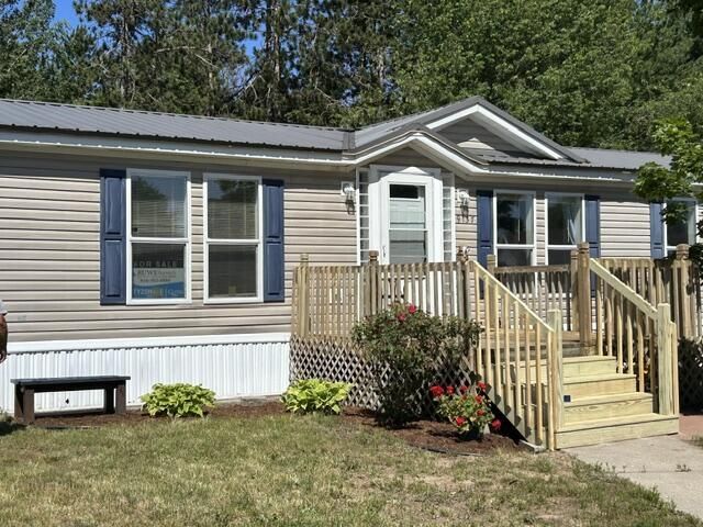 9137 Pine Lake Court, West Olive, MI 49460 Main Photo
