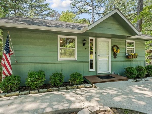 36 E Mountain Drive , Eureka Springs, AR 72632