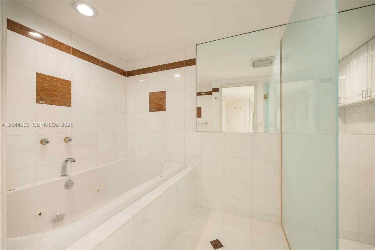 155 Ocean Lane Dr , Unit 600, Key Biscayne, FL 33149 Photo