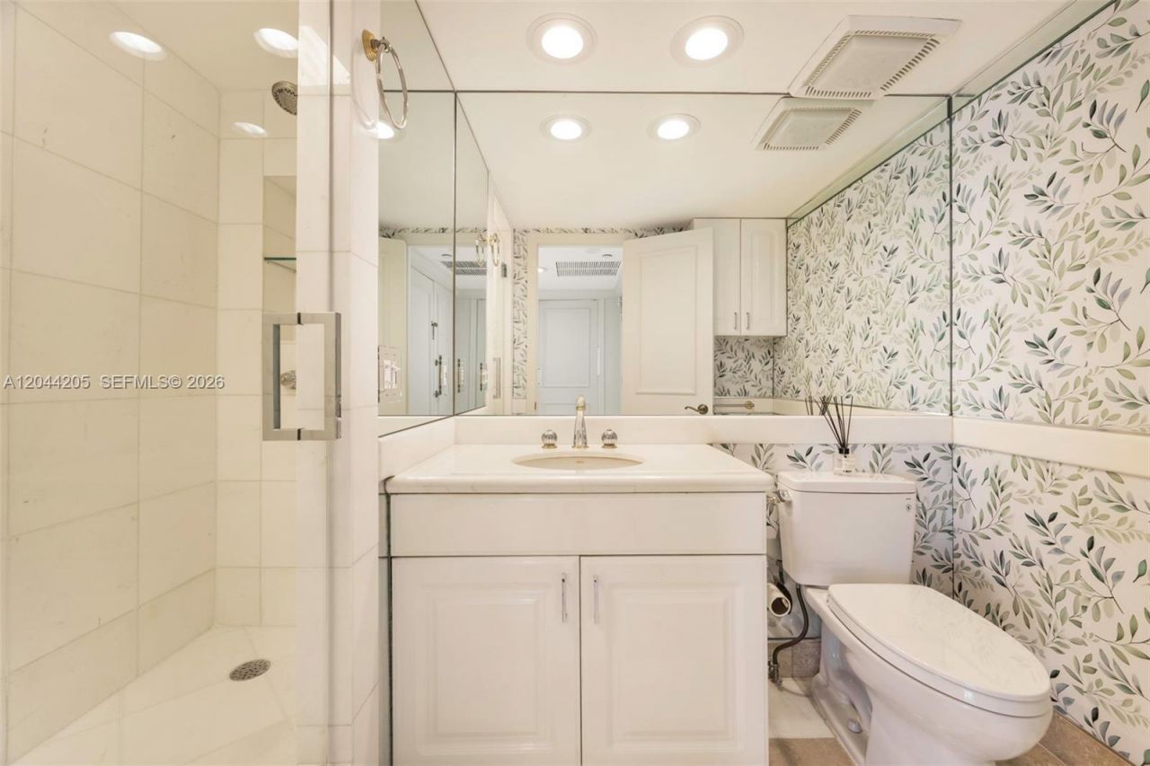 155 Ocean Lane Dr , Unit 600, Key Biscayne, FL 33149 Photo
