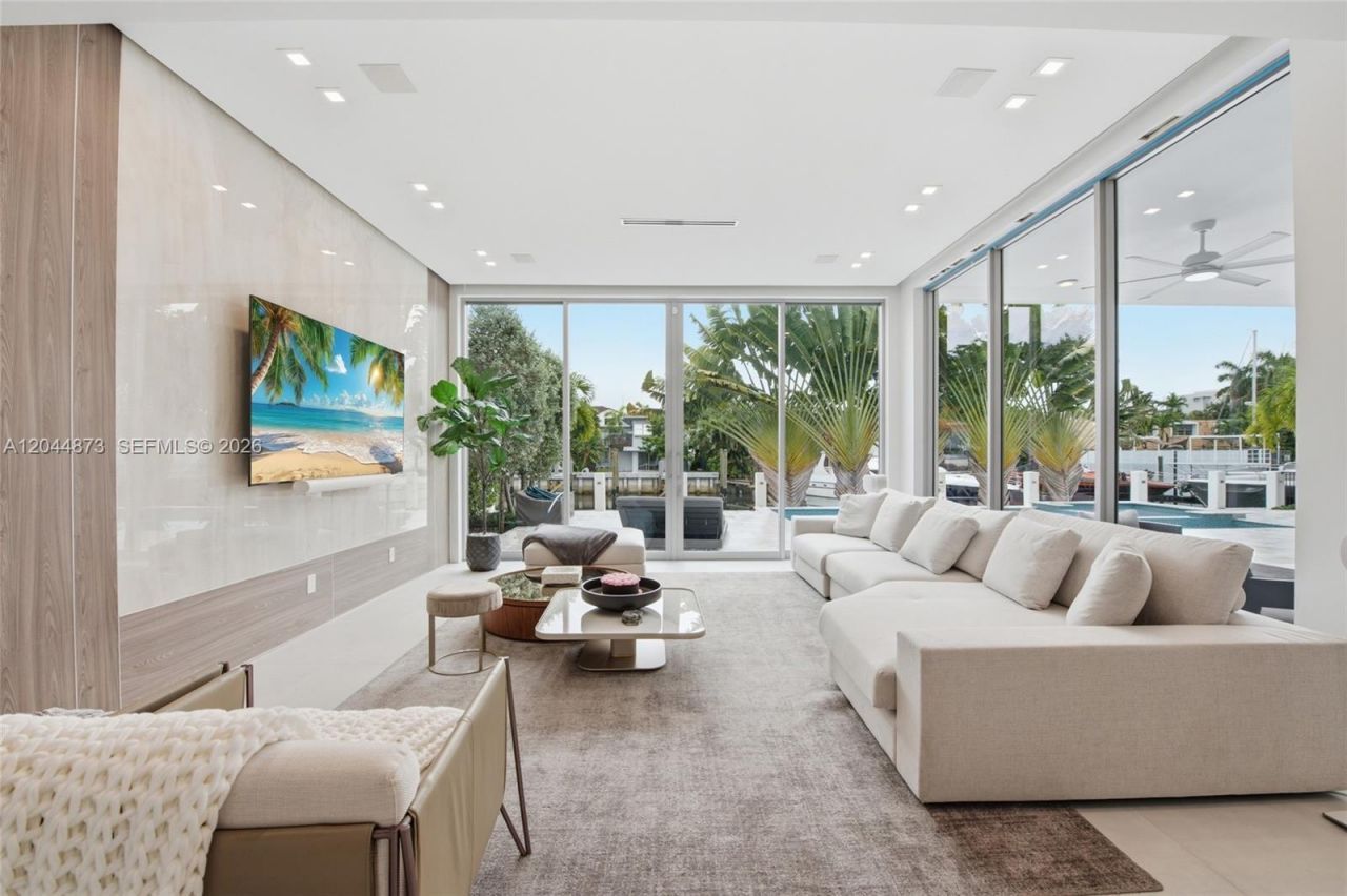 91 Fiesta Way , Fort Lauderdale, FL 33301 Photo