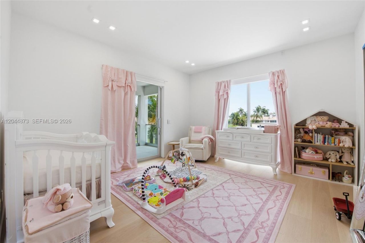 91 Fiesta Way , Fort Lauderdale, FL 33301 Photo
