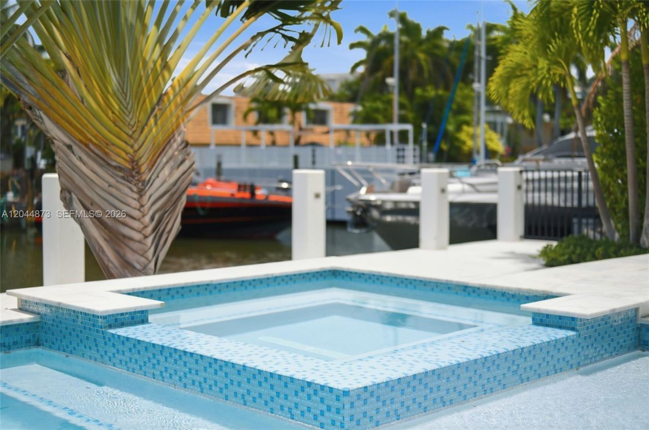 91 Fiesta Way , Fort Lauderdale, FL 33301 Photo
