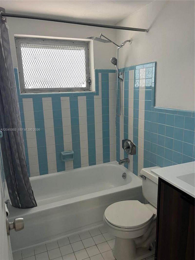 636 Meridian Ave, Unit 4, Miami Beach, FL 33139 Photo