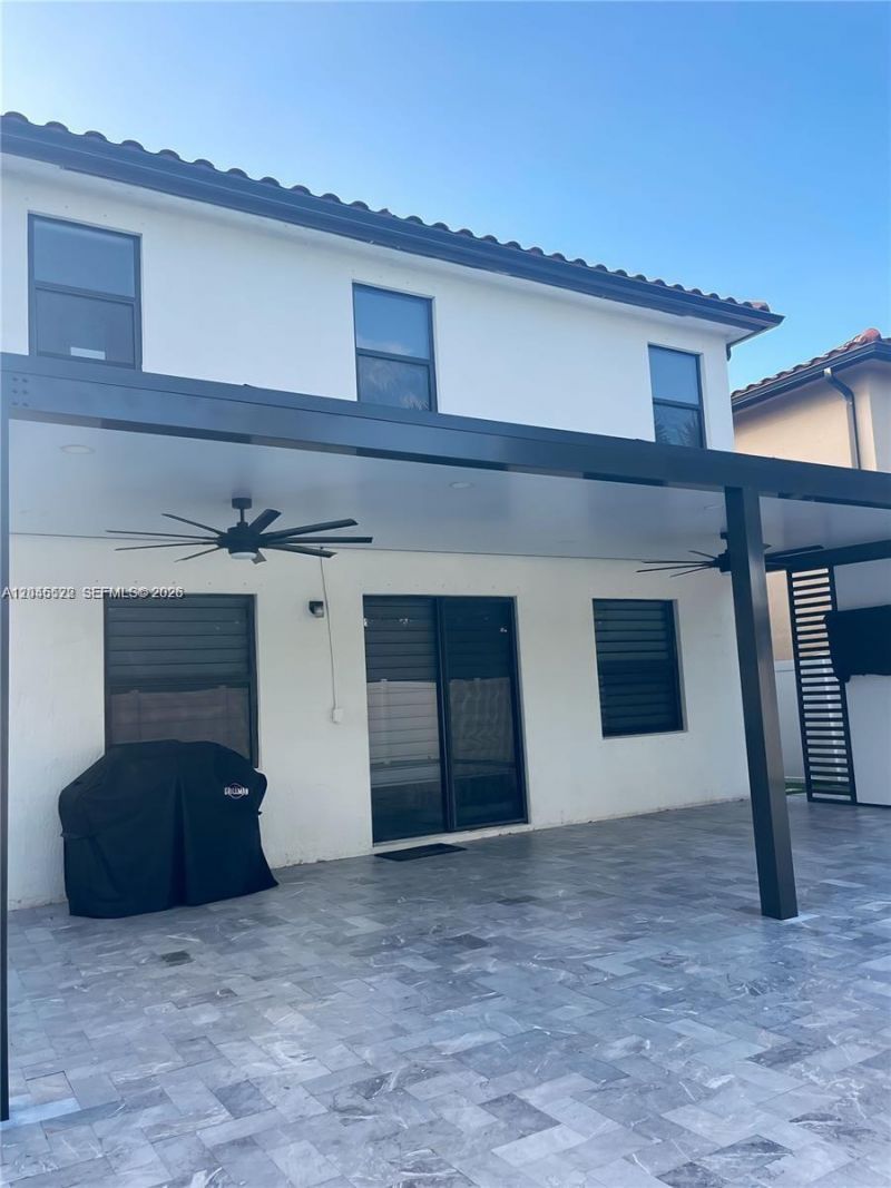 8719 W 33rd Ave , Hialeah, FL 33018 Photo