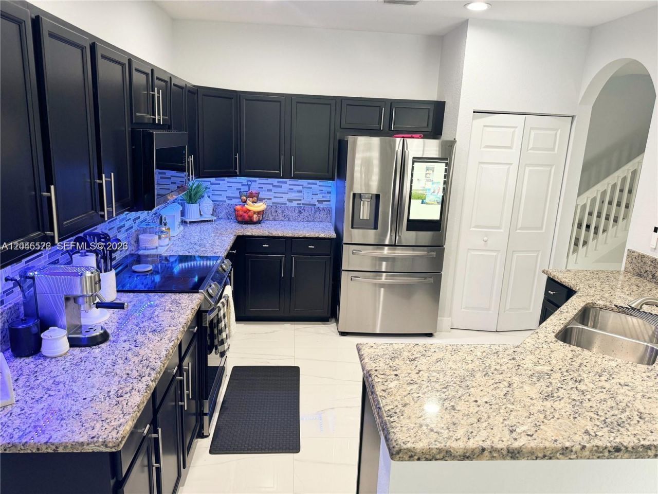 8719 W 33rd Ave , Hialeah, FL 33018 Photo