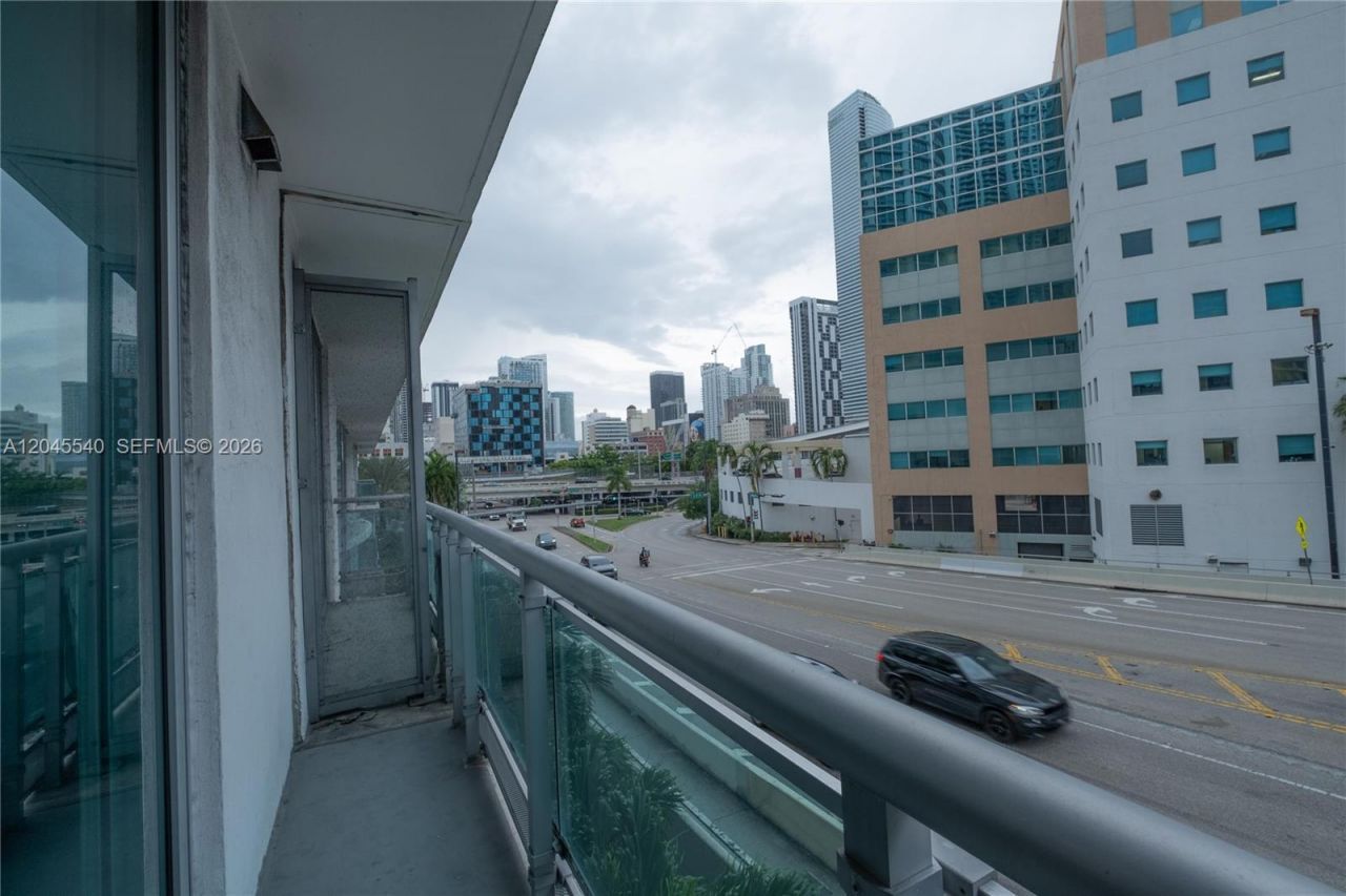 350 S Miami Ave , Unit 306, Miami, FL 33130 Photo