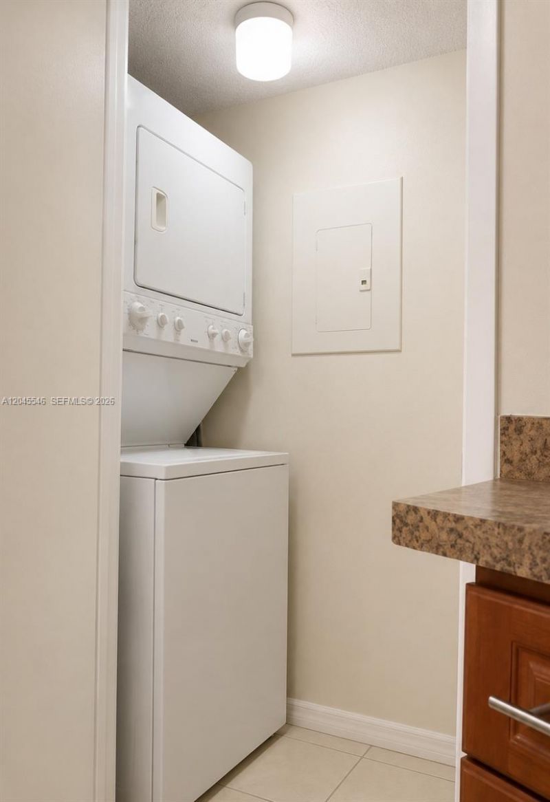 9999 Summerbreeze Dr , Unit 317, Sunrise, FL 33322 Photo