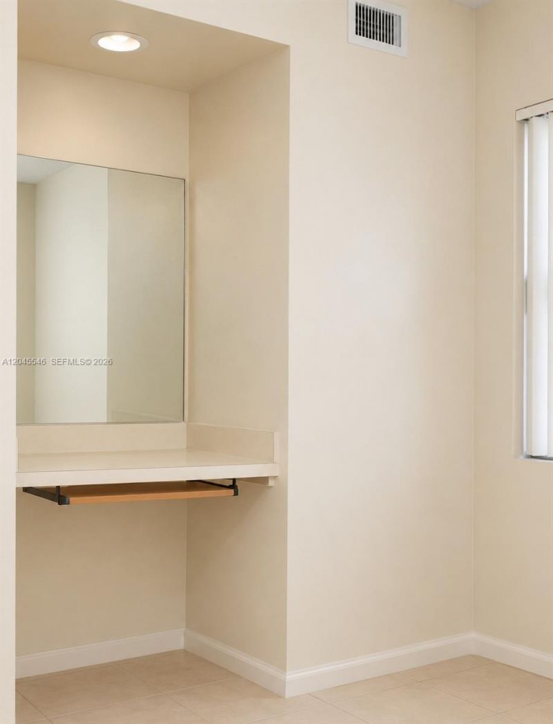 9999 Summerbreeze Dr , Unit 317, Sunrise, FL 33322 Photo