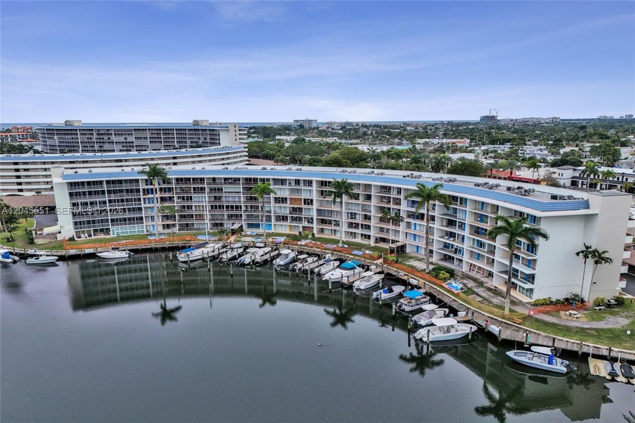1301 E Hillsboro Blvd , Unit 307, Deerfield Beach, FL 33441 Photo