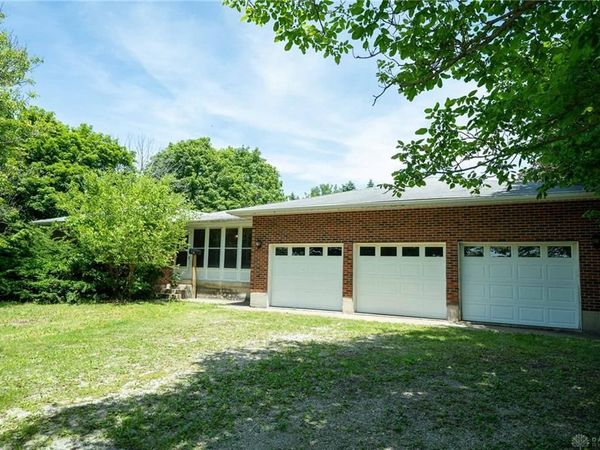 8833 E State Route 41, New Carlisle, OH 45344