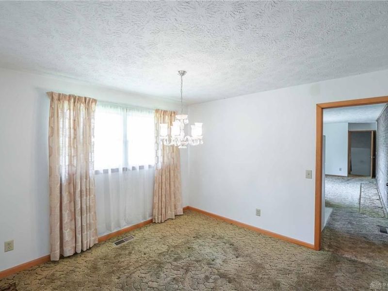 8833 E State Route 41, New Carlisle, OH 45344 Photo 15